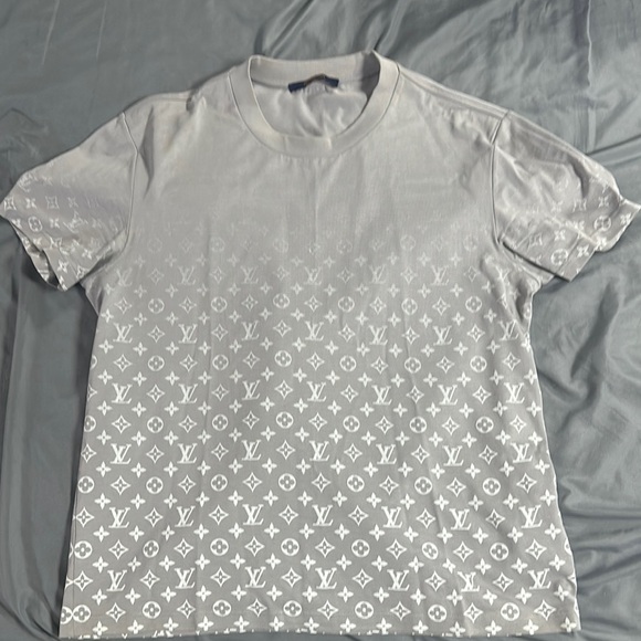 Louis Vuitton Gray Short Sleeve Tee with Monogram Design